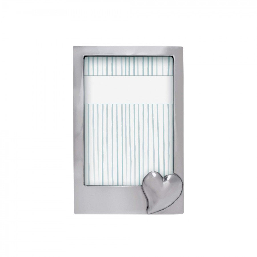 Silver Heart Vertical 4x6 Picture Frame